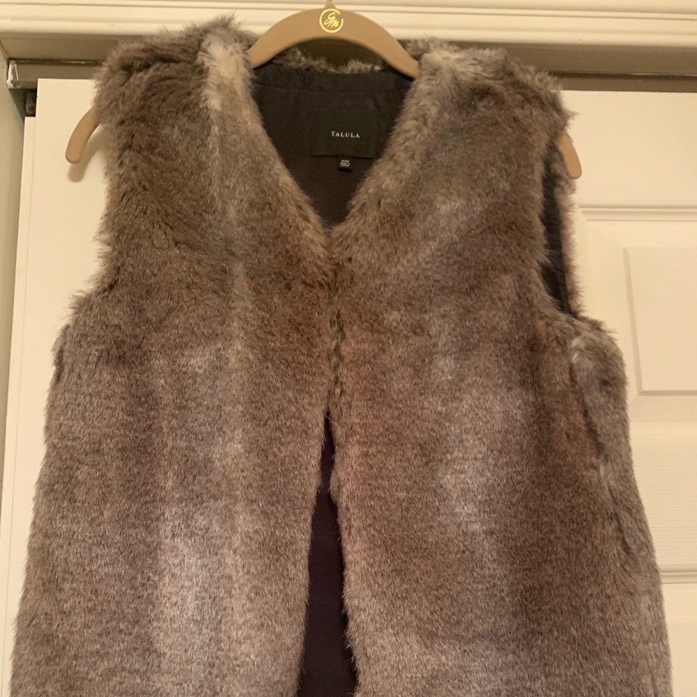 Faux fur vest - xxs